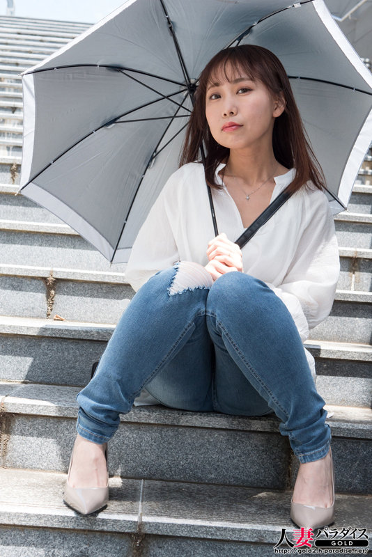 茉衣さん 画像1