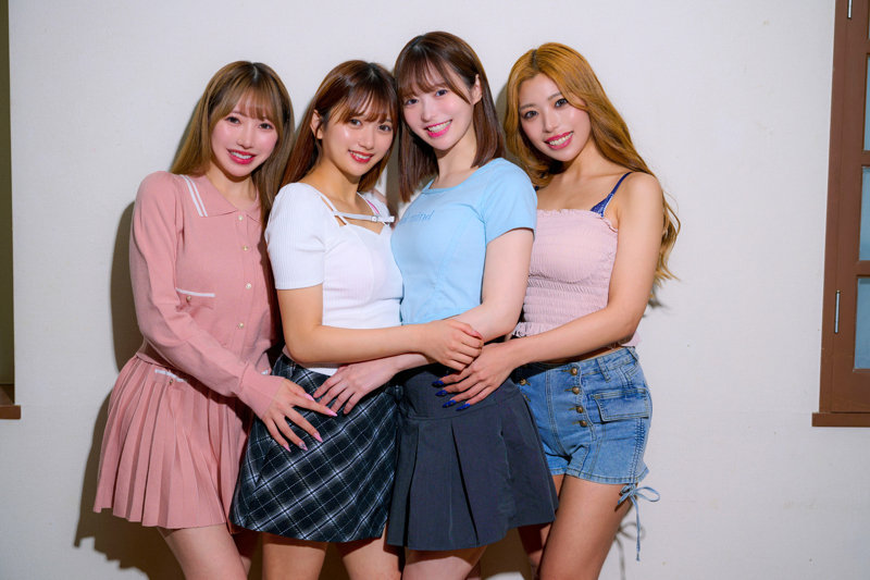 りお&ひなた&かりん&ゆい 画像1